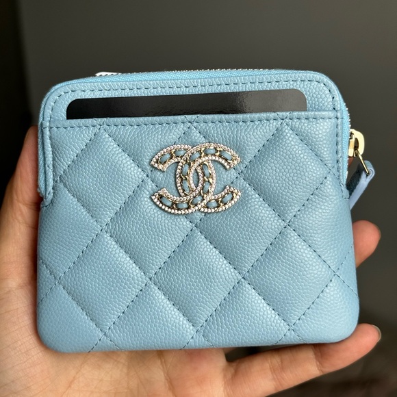 Chanel Zipped Square Card Holder - Picture 1 of 5